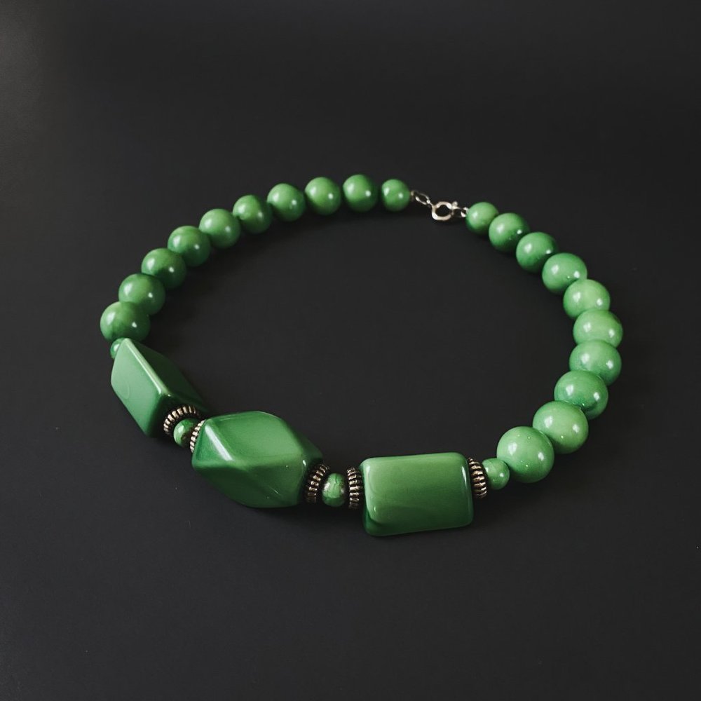 Vintage Green Acrylic Chunky Beaded Geometric Choker Collar Retro Funky Necklace - Picture 6 of 10
